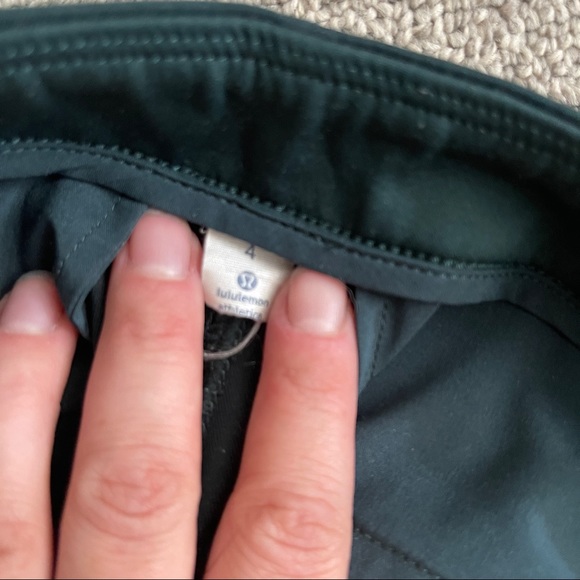 LULULEMON Trousers EUC - Picture 3 of 5